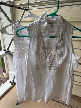Banana Republic White Ruffle Pintuck Sleeveless Blouse